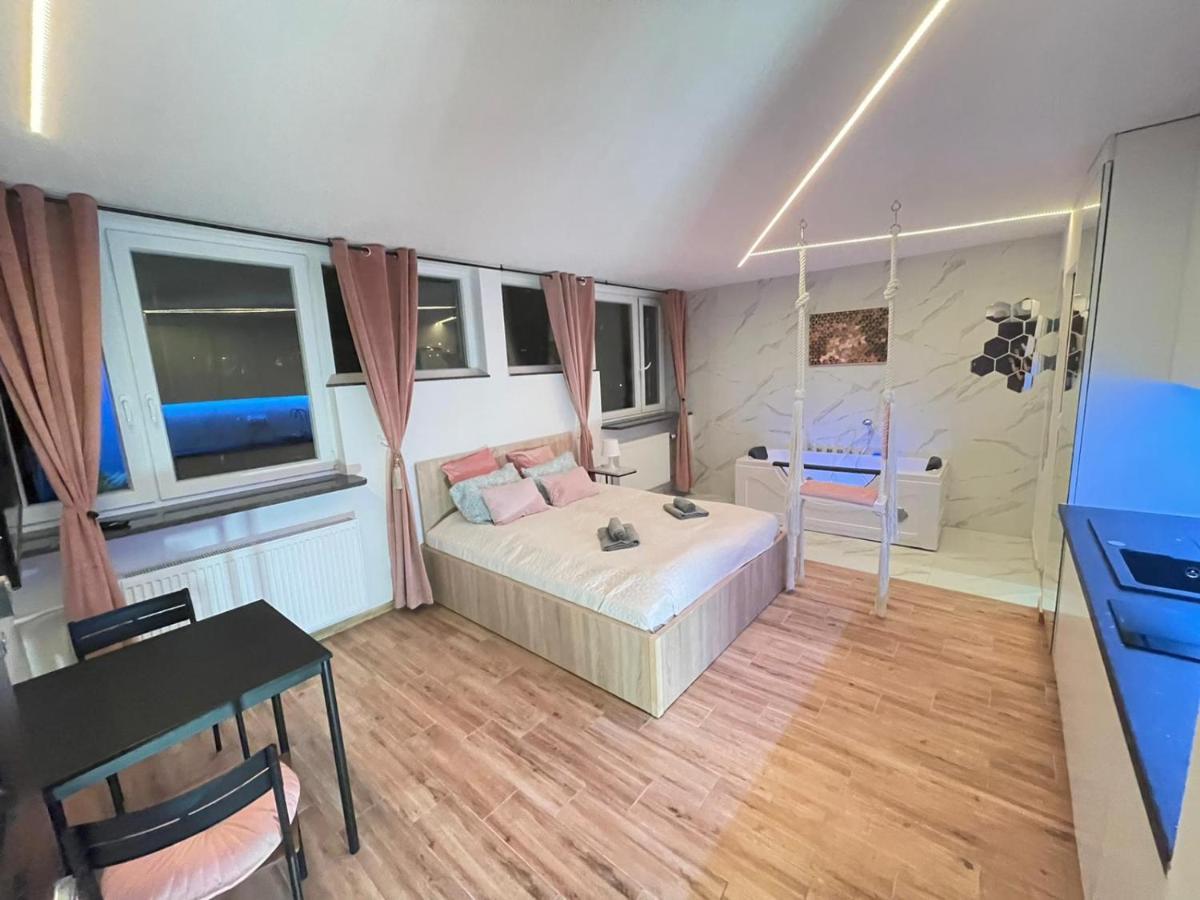 Yourapart Jacuzzi Przy Zamku Krolewskim * Warszawa